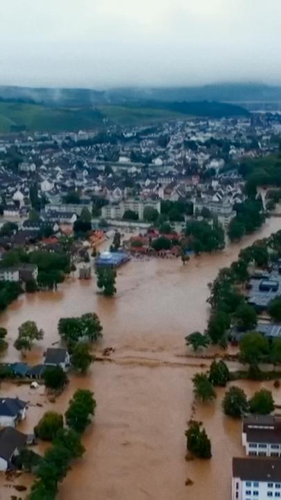 Überschwemmtes Ahrtal