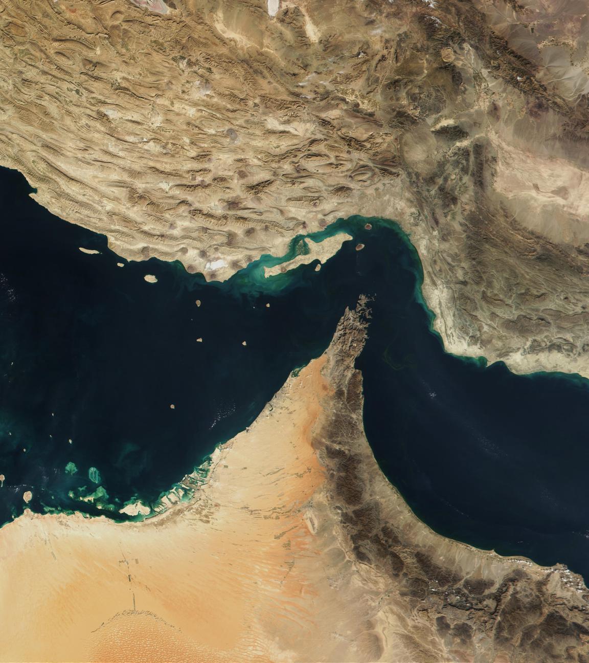 satellitenfoto der strasse von hormus