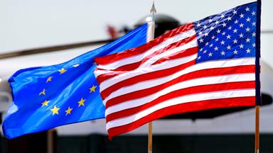 europaeische und amerikanische flagge