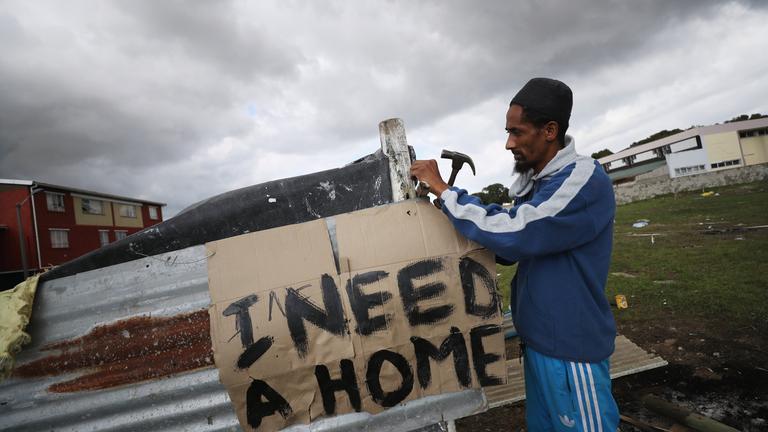 baxter, muneer - father of seven baut eine huette fuer obdachlose 2018