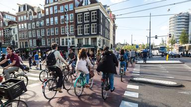 Fahrradfahrer in Amsterdam