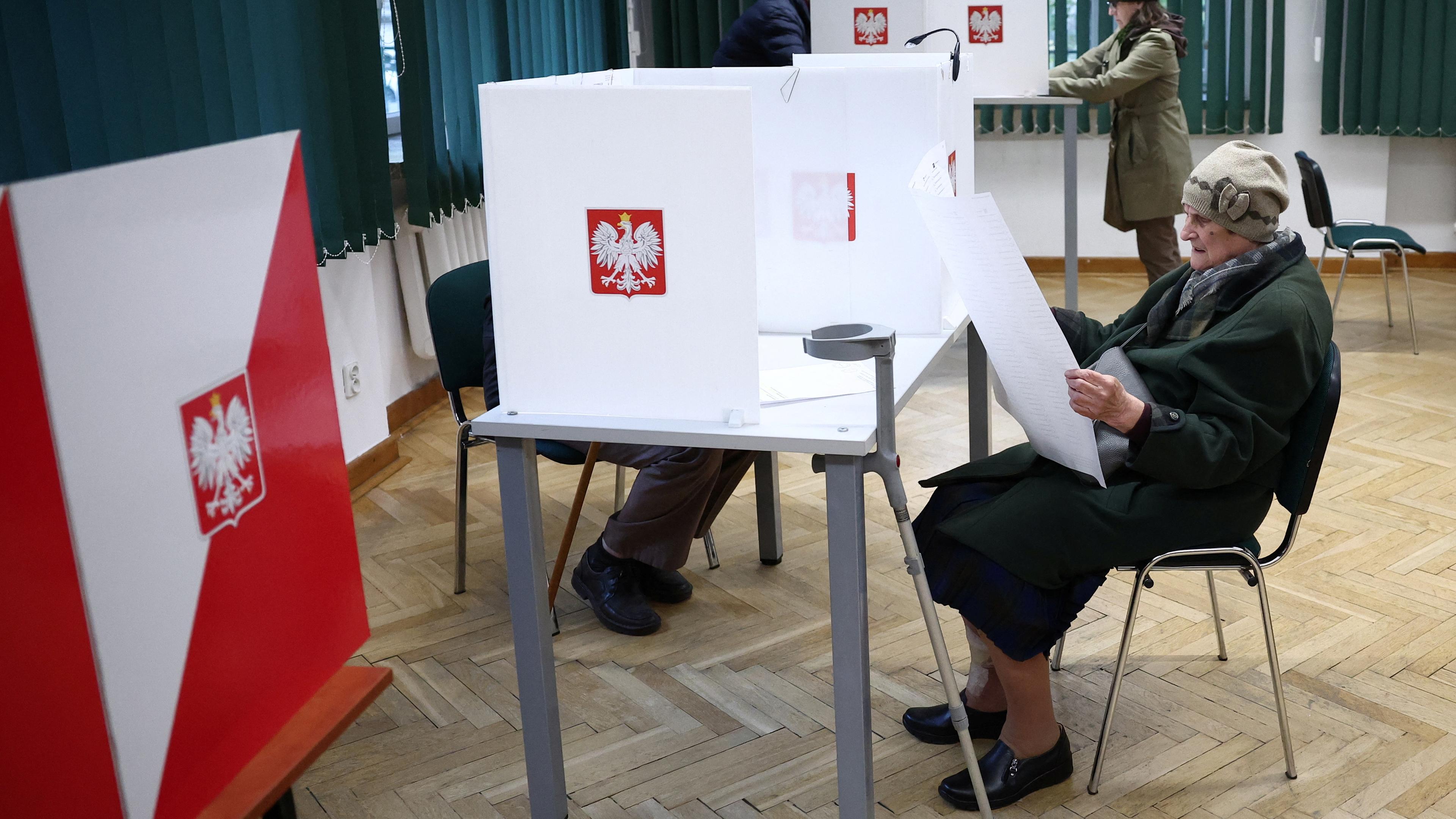 Poland votes in parliamentary election