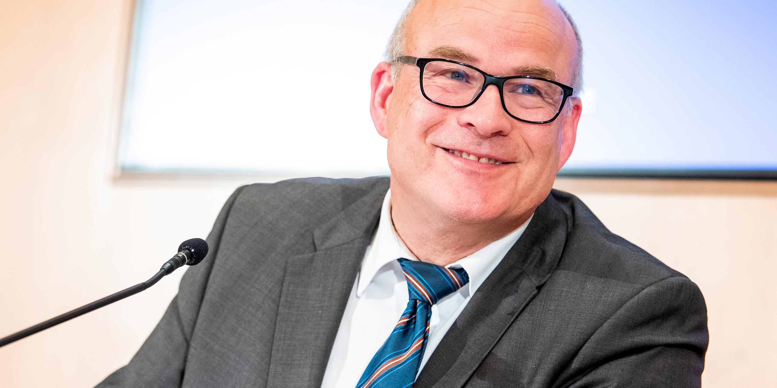 Schulsenator Ties Rabe