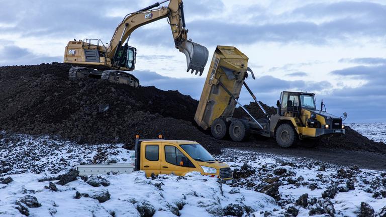 Iceland downgrades volcano threat level