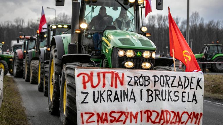 Polish farmers protest in Gorzyczki