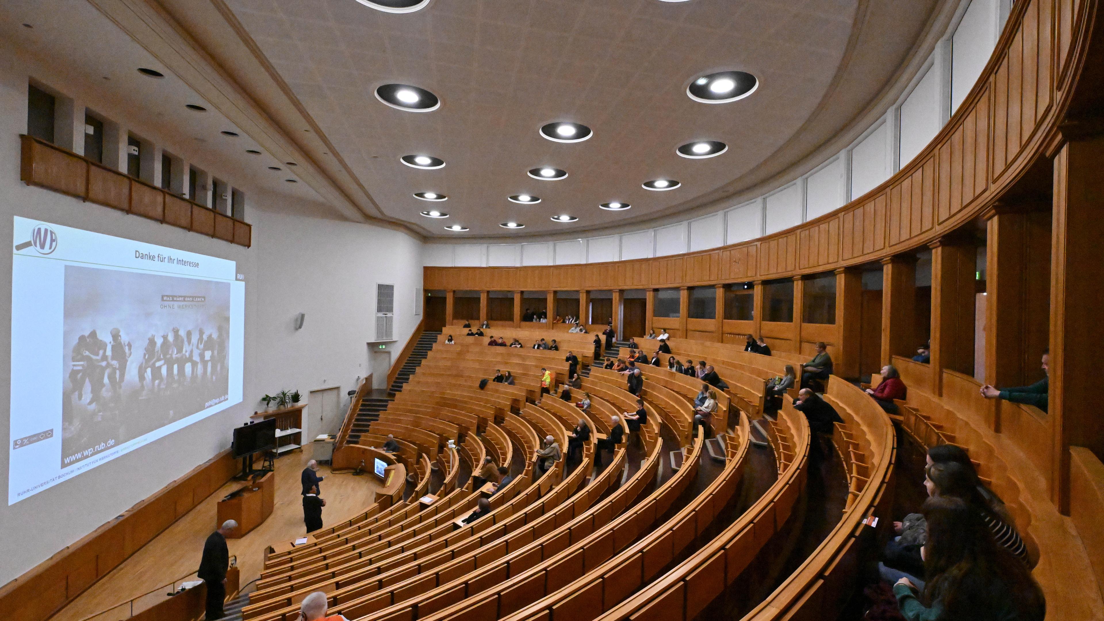 Tag der Physik und Astronomie in Jena