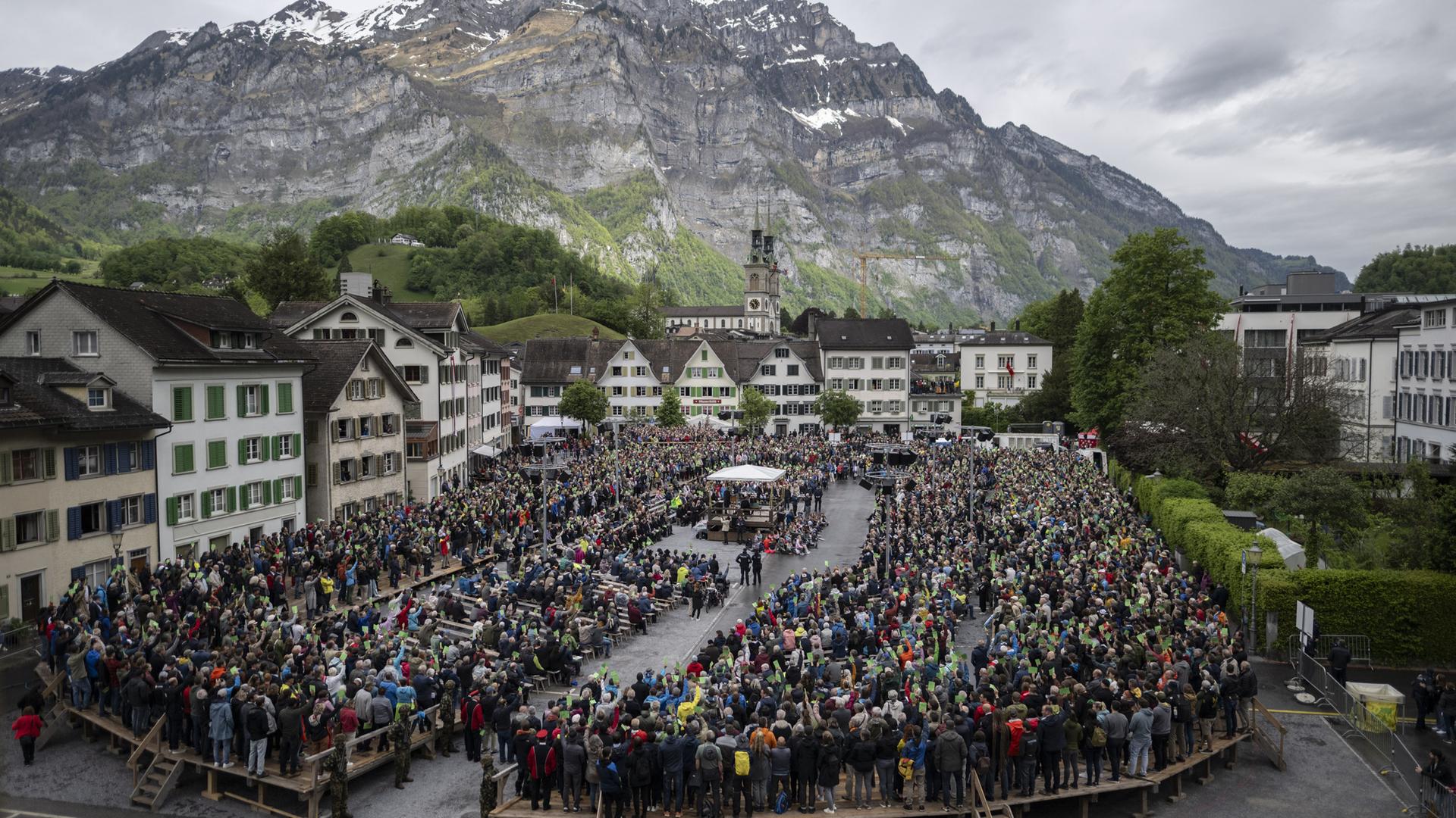Abstimmung der Landsgemeinde Glarus in der Schweiz