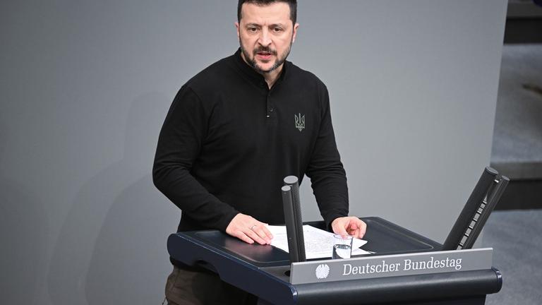 Ukraine-Konferenz - Bundestag