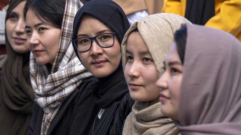 Afghanische Medizinstudentinnen 