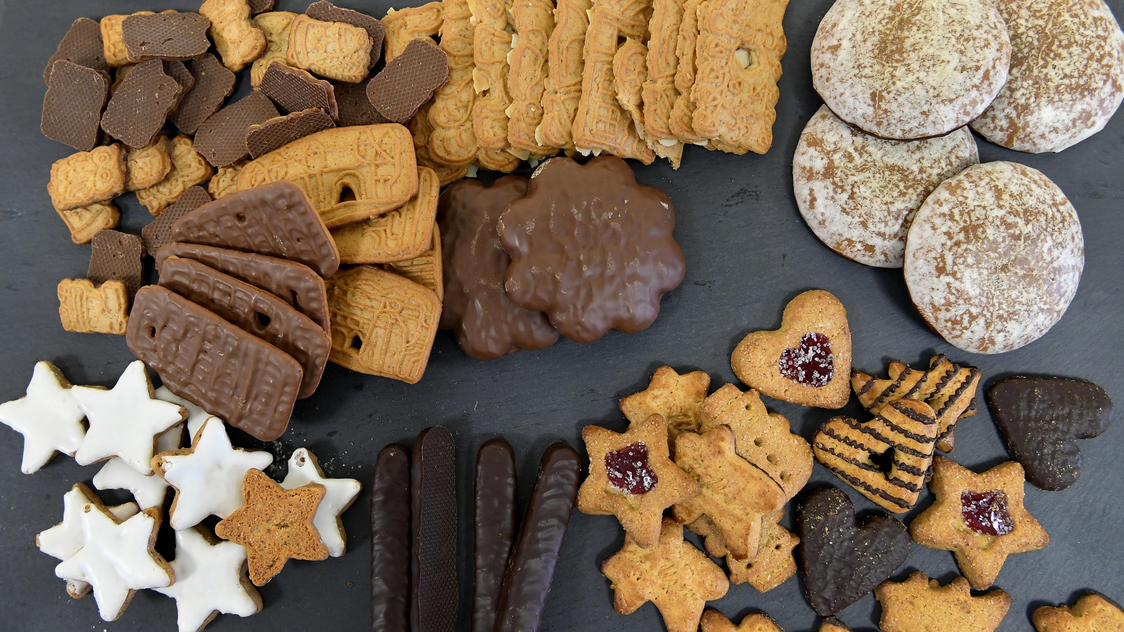 Produktion von Weihnachtsgebäck
