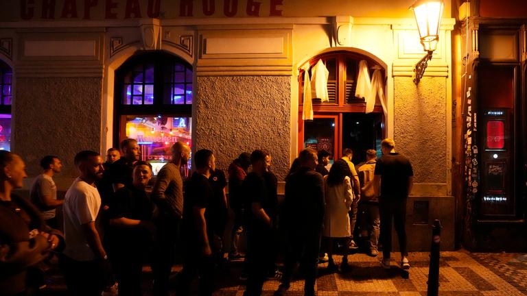 Czech Pub Crawl Ban