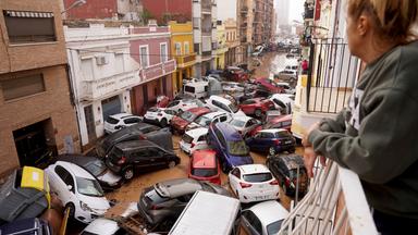 Schäden nach Flutkatastrophe in Valencia