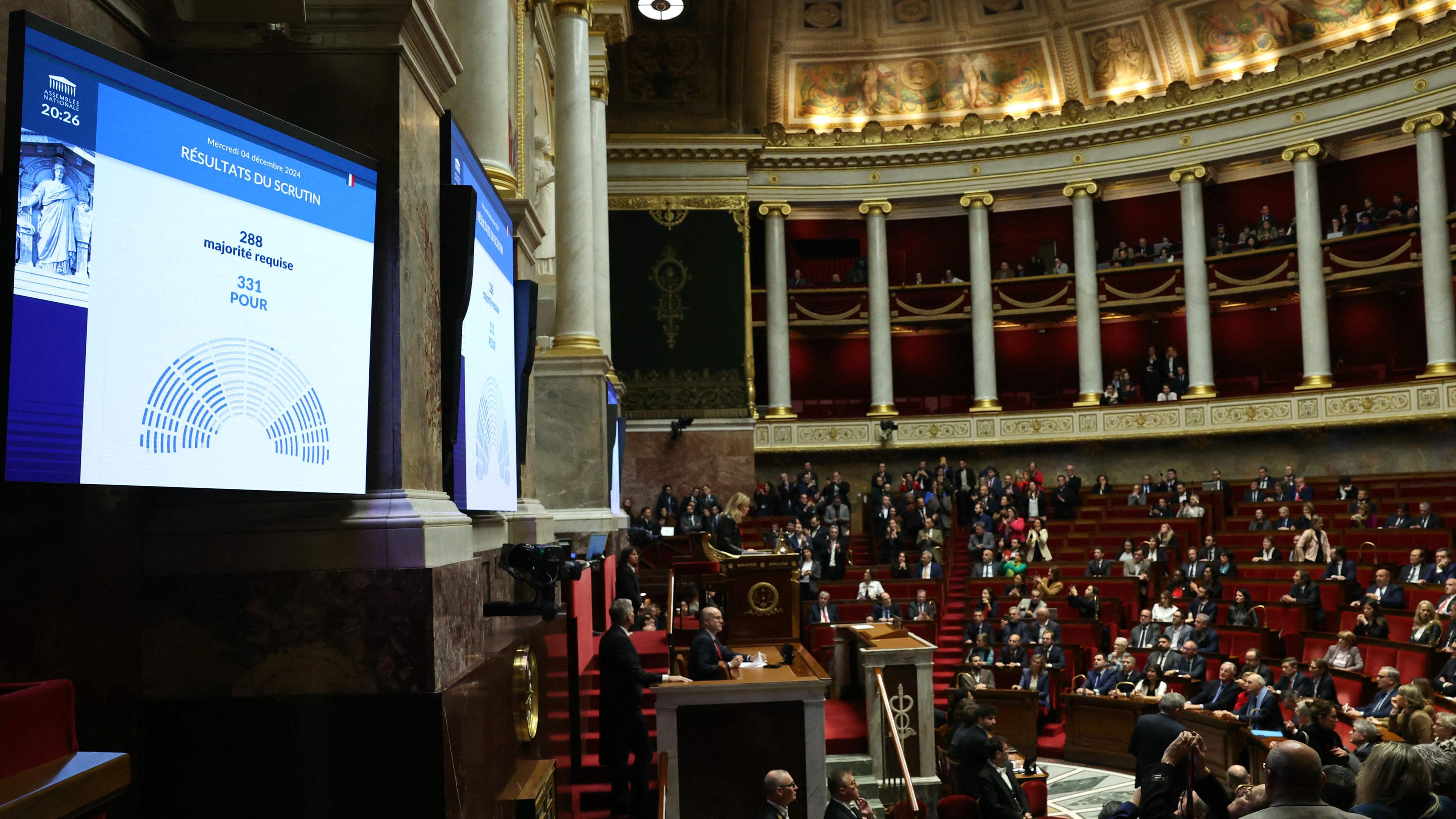 TOPSHOT-FRANCE-POLITICS-PARLIAMENT-GOVERNMENT