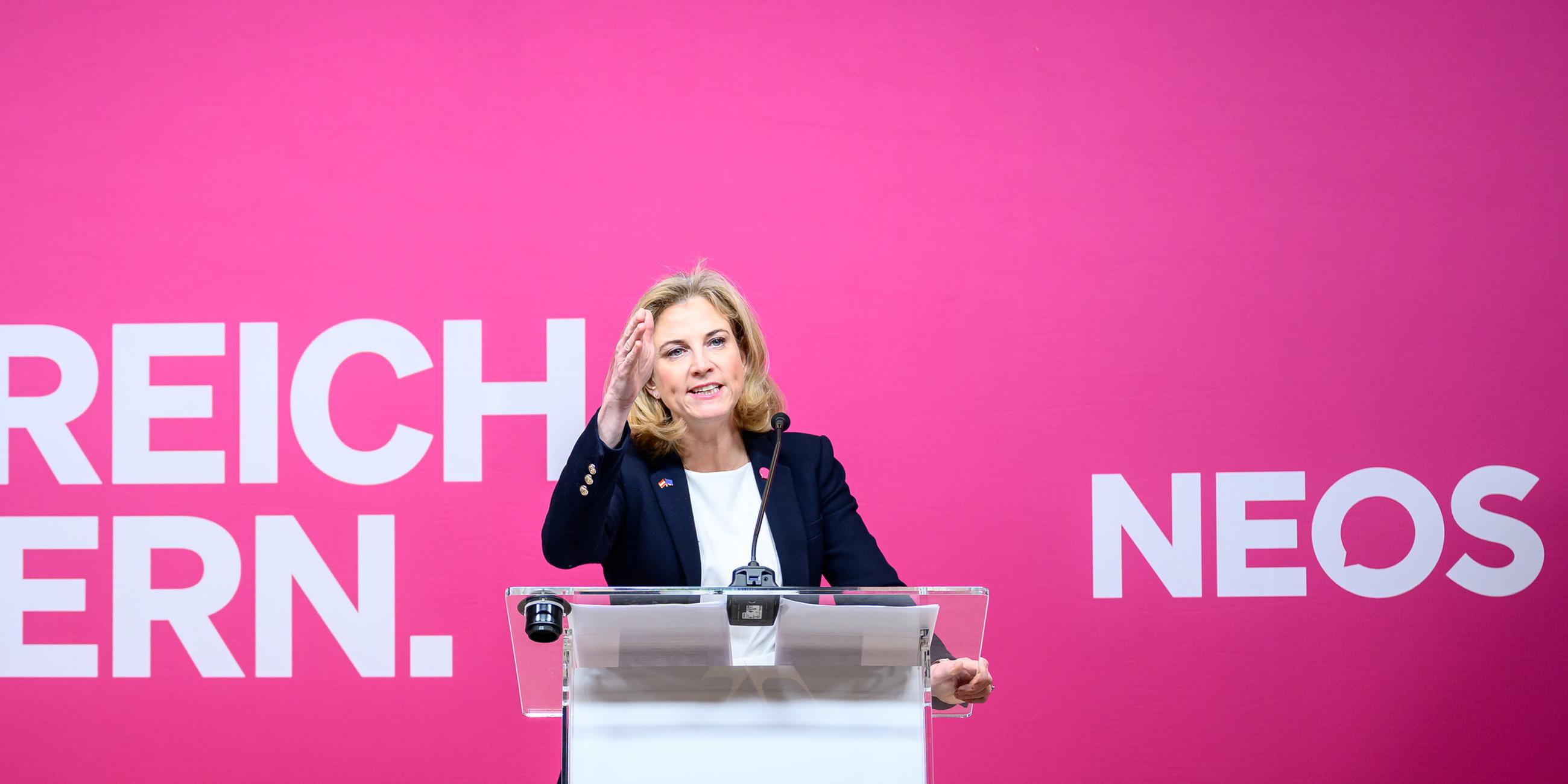 Liberale Neos beenden Koalitionsgespräche in Österreich