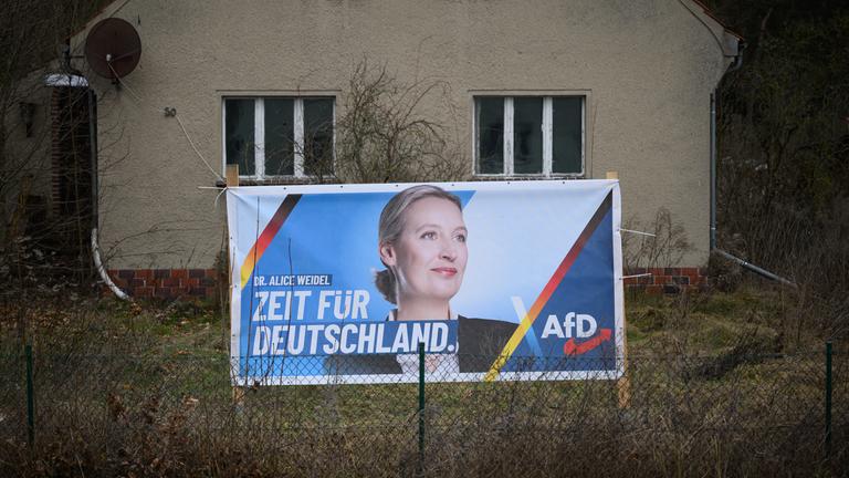 Wahlplakate in Brandenburg