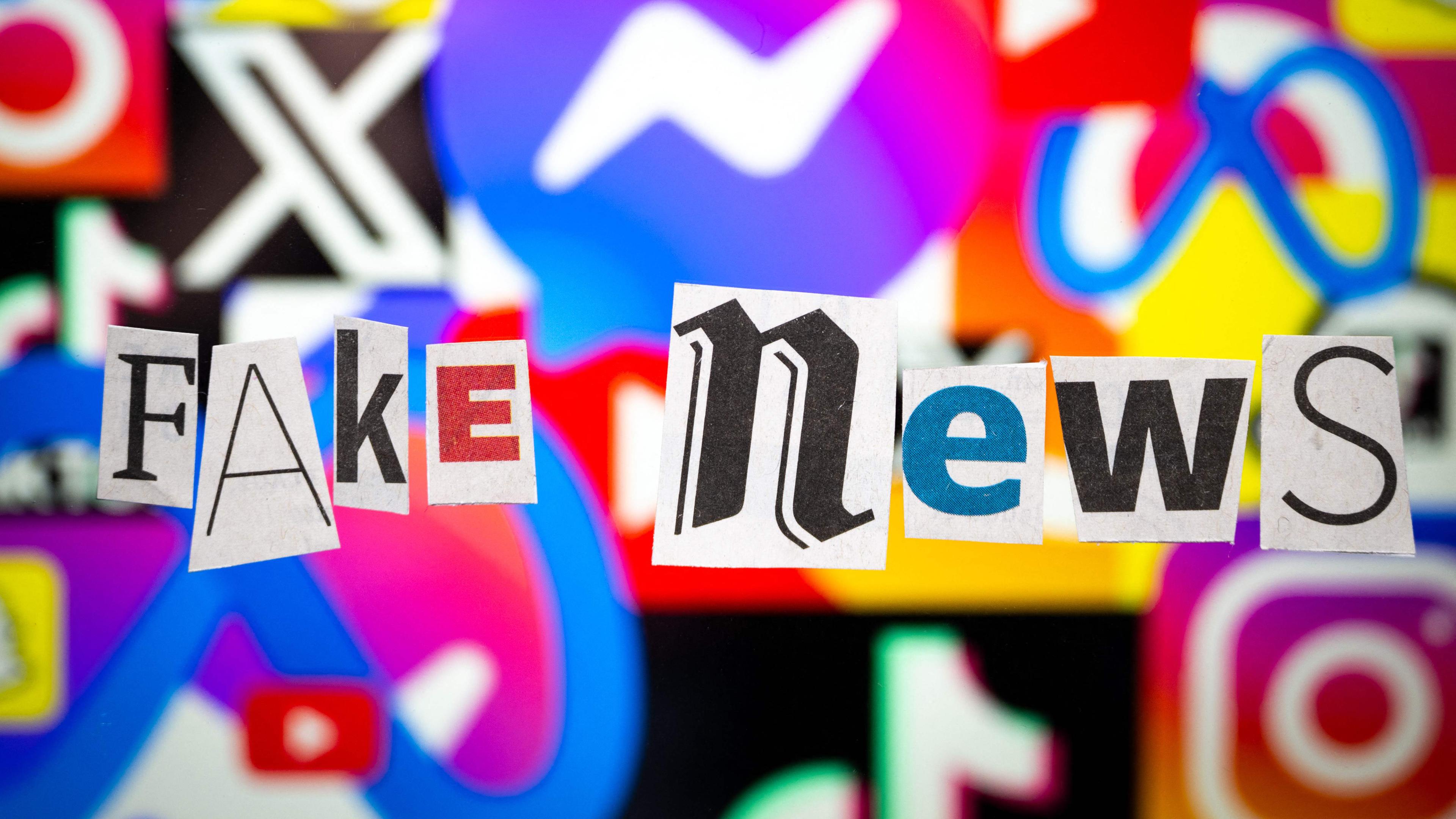FRANCE-INTERNET-MEDIA