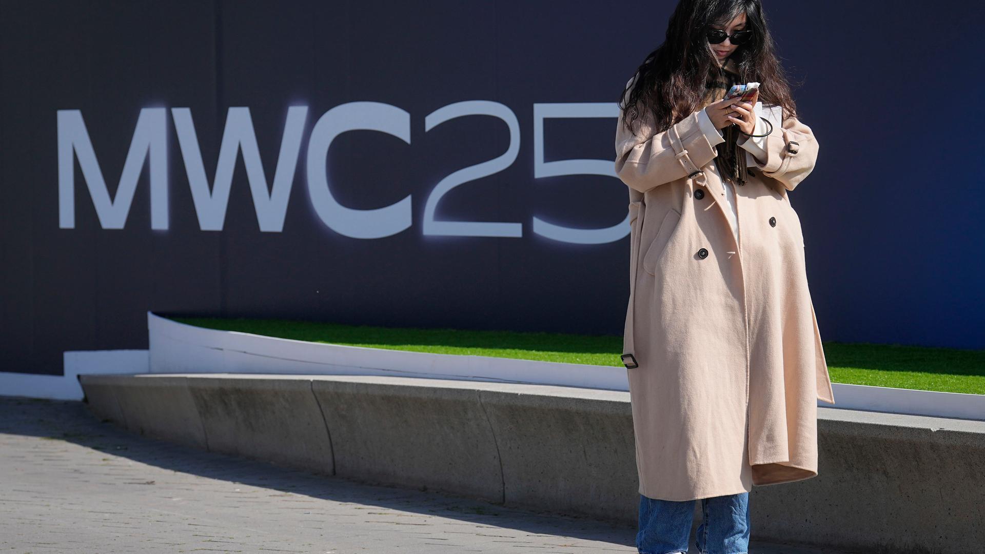 Preparations for Mobile World Congress 2025 in Barcelona