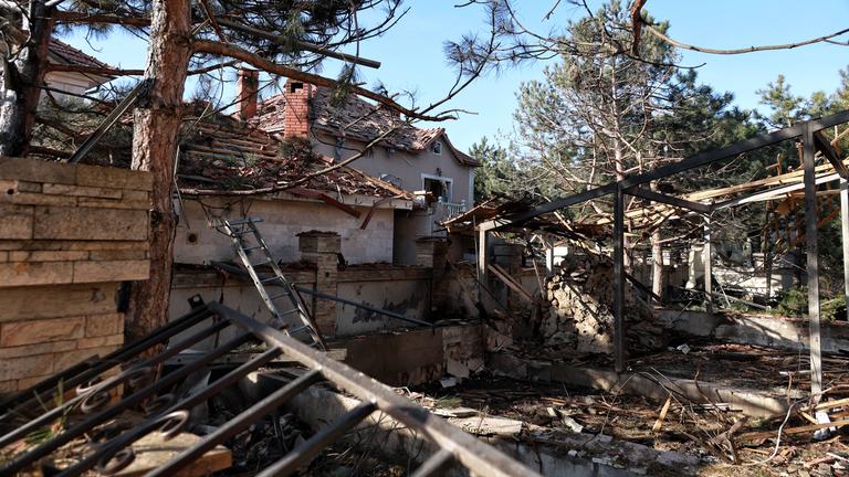 Krieg in der Ukraine: Russische Truppen greifen mit Drohnen Vororte von Odessa an