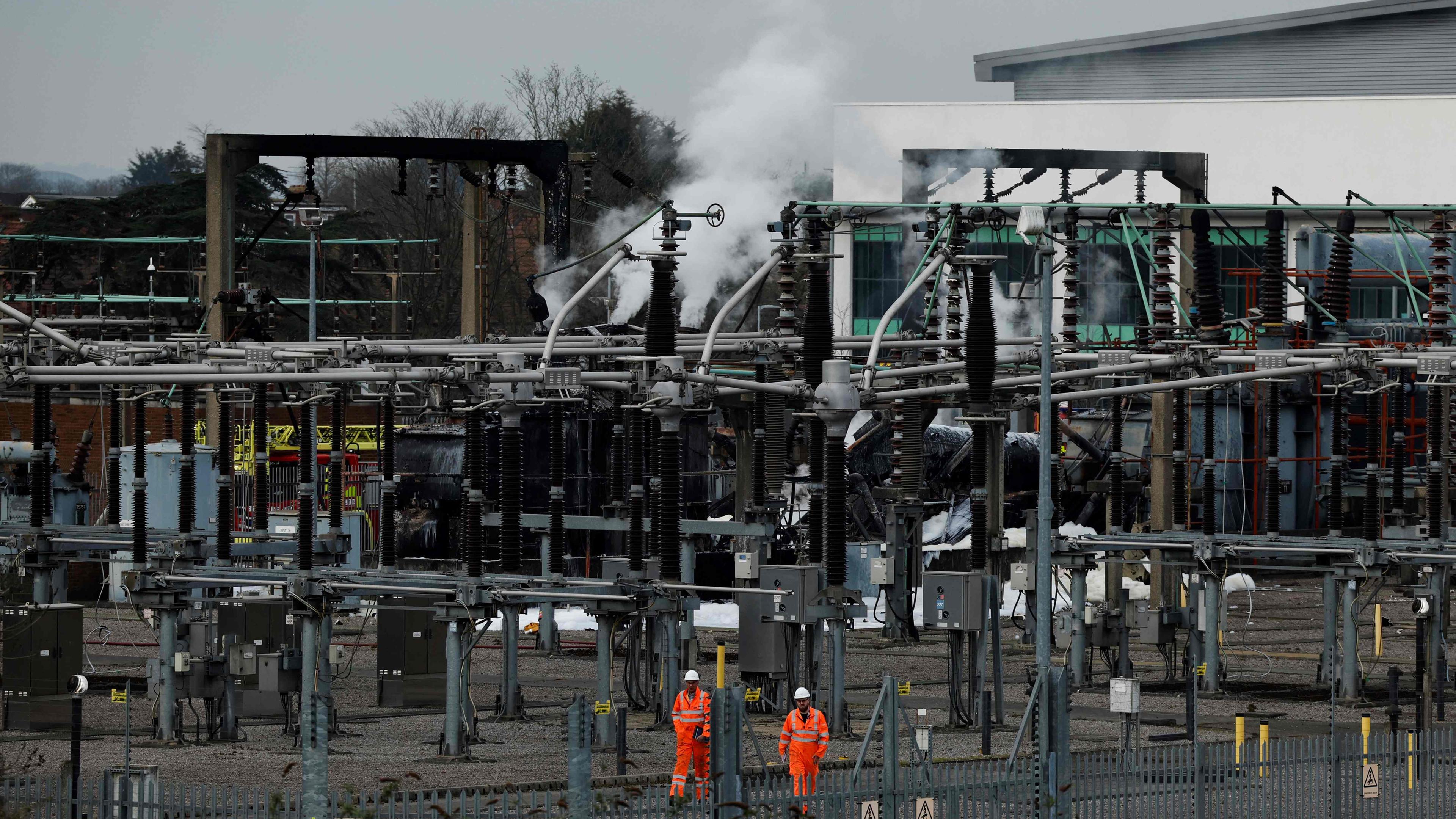 BRITAIN-AIRPORT-HEATHROW-AVIATION-FIRE