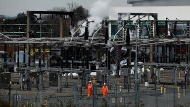 BRITAIN-AIRPORT-HEATHROW-AVIATION-FIRE