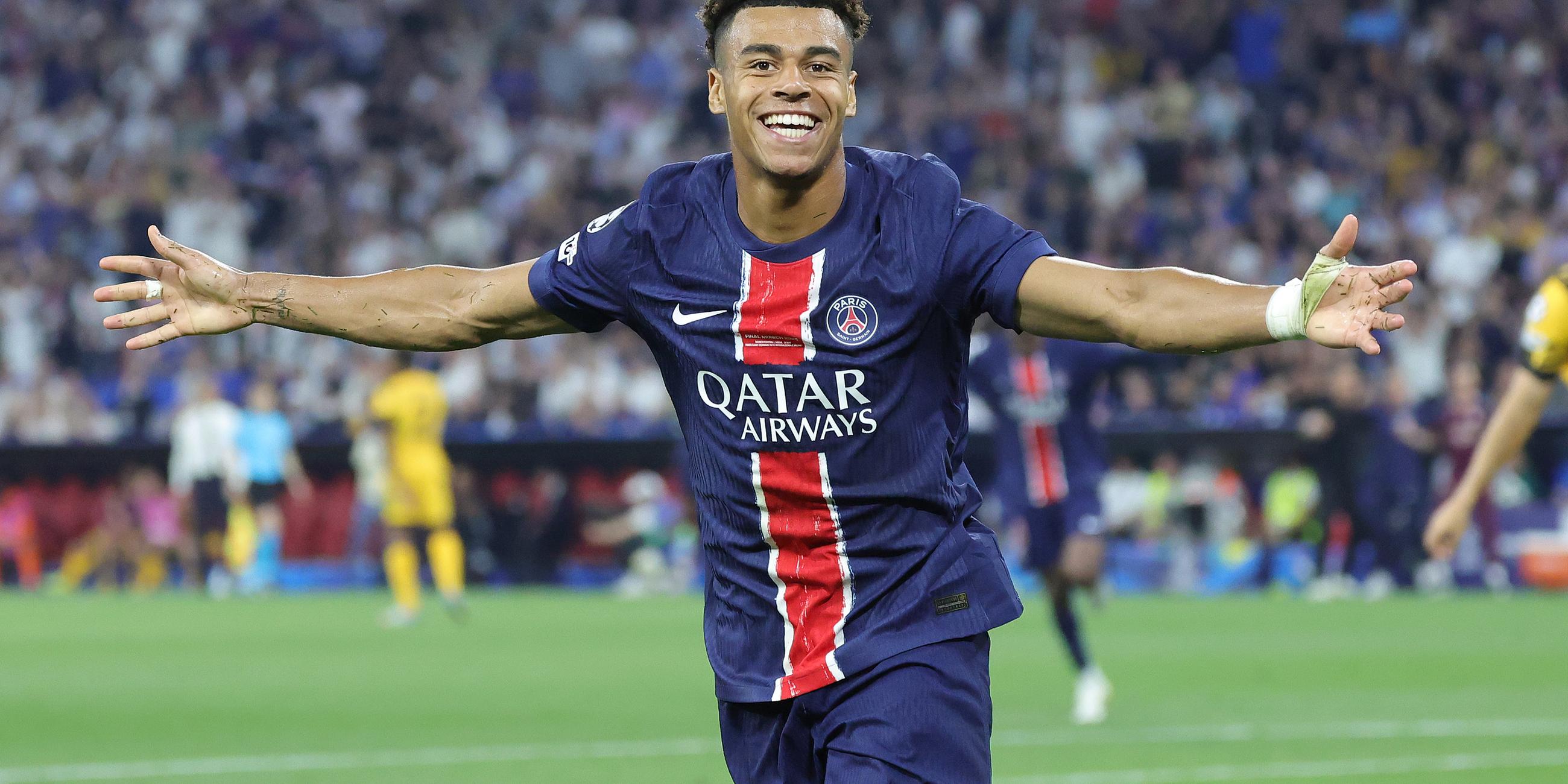 firo :  31.05.2025, Fussball: Champions League Finale Final PSG Paris St.Germain - Inter Mailand  Paris Saint-Germain and FC Int