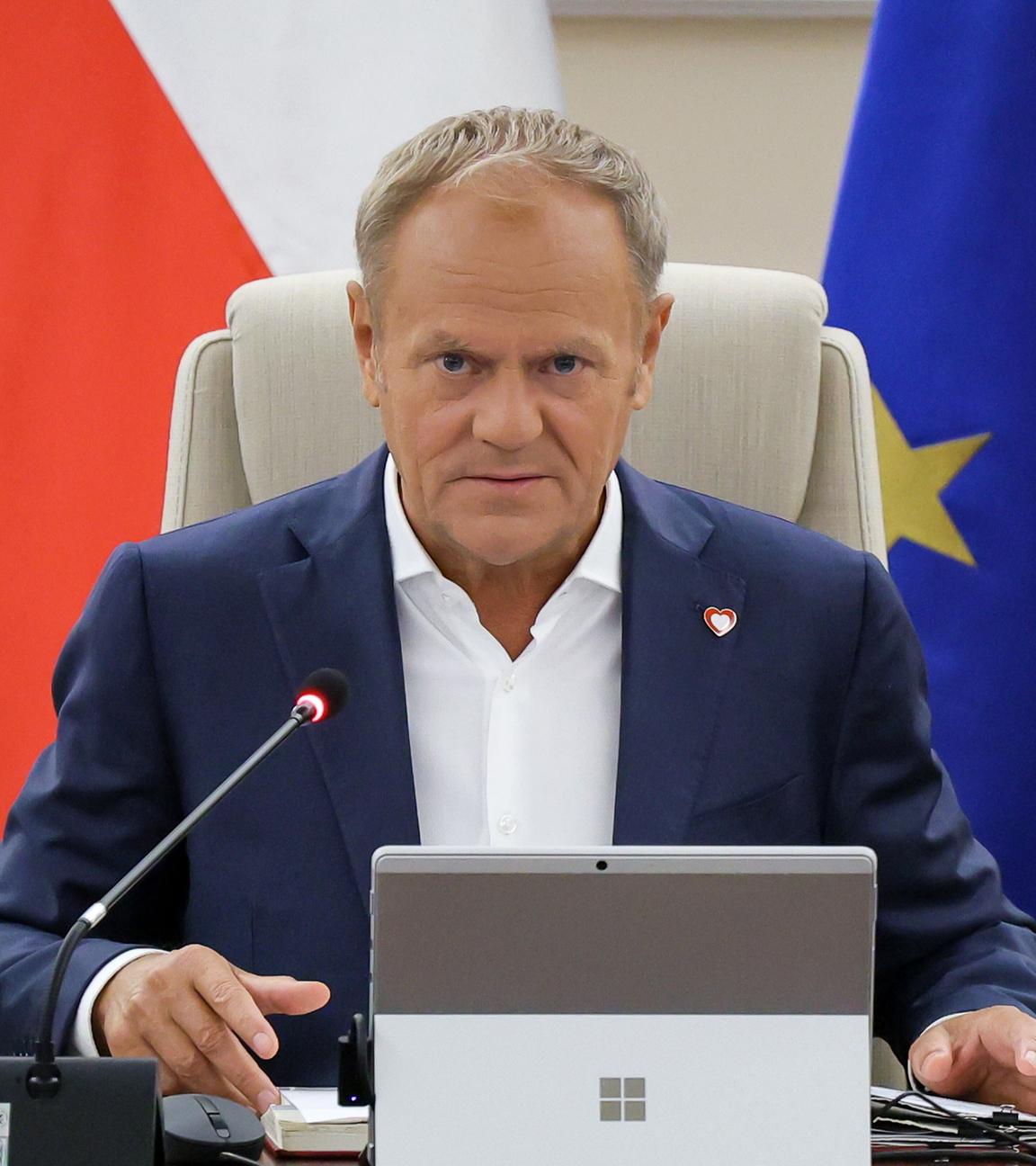 Polish Prime Minister Donald Tusk calls for confidence vote on his government