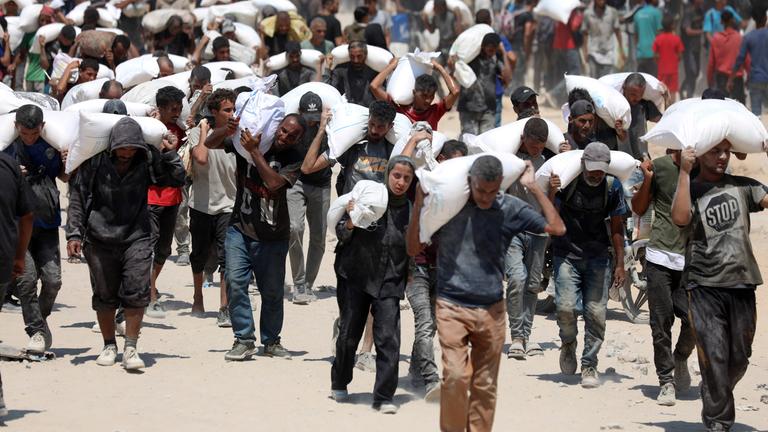 Größere Mengen an Lebensmitteln erreichen Gaza