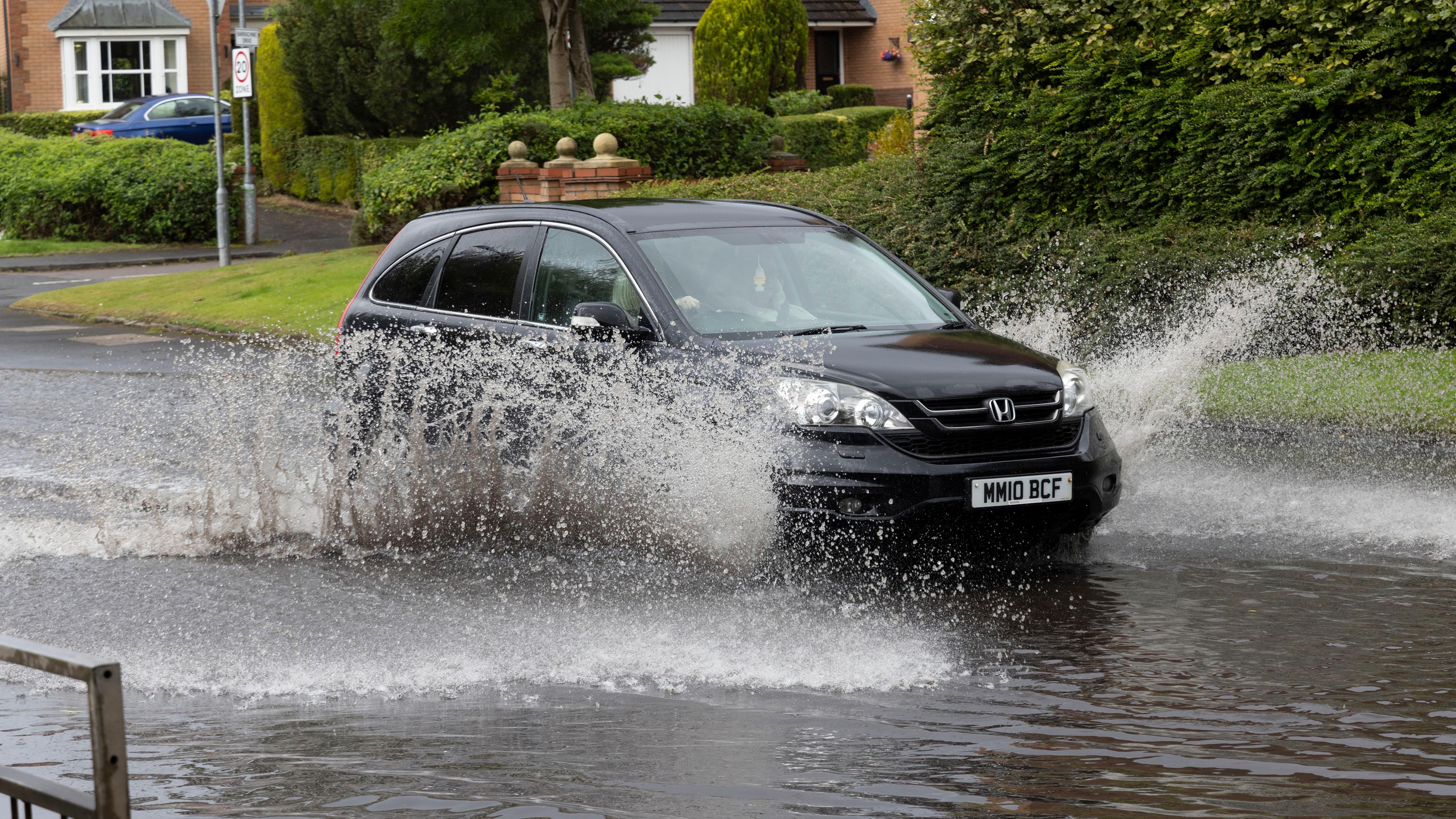 Weather warning in Scotland for Storm Floris
