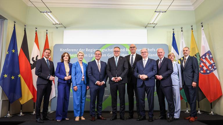 GERMANY-POLITICS-INTERIOR-EAST