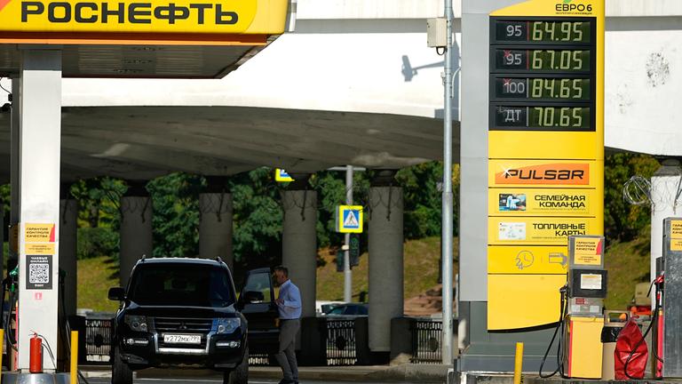 Ukraine-Krieg - Kraftstoffpreise Russland