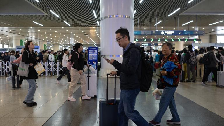 China marks end of 'Super Golden Week'