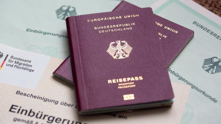 Einbürgerung in Deutschland