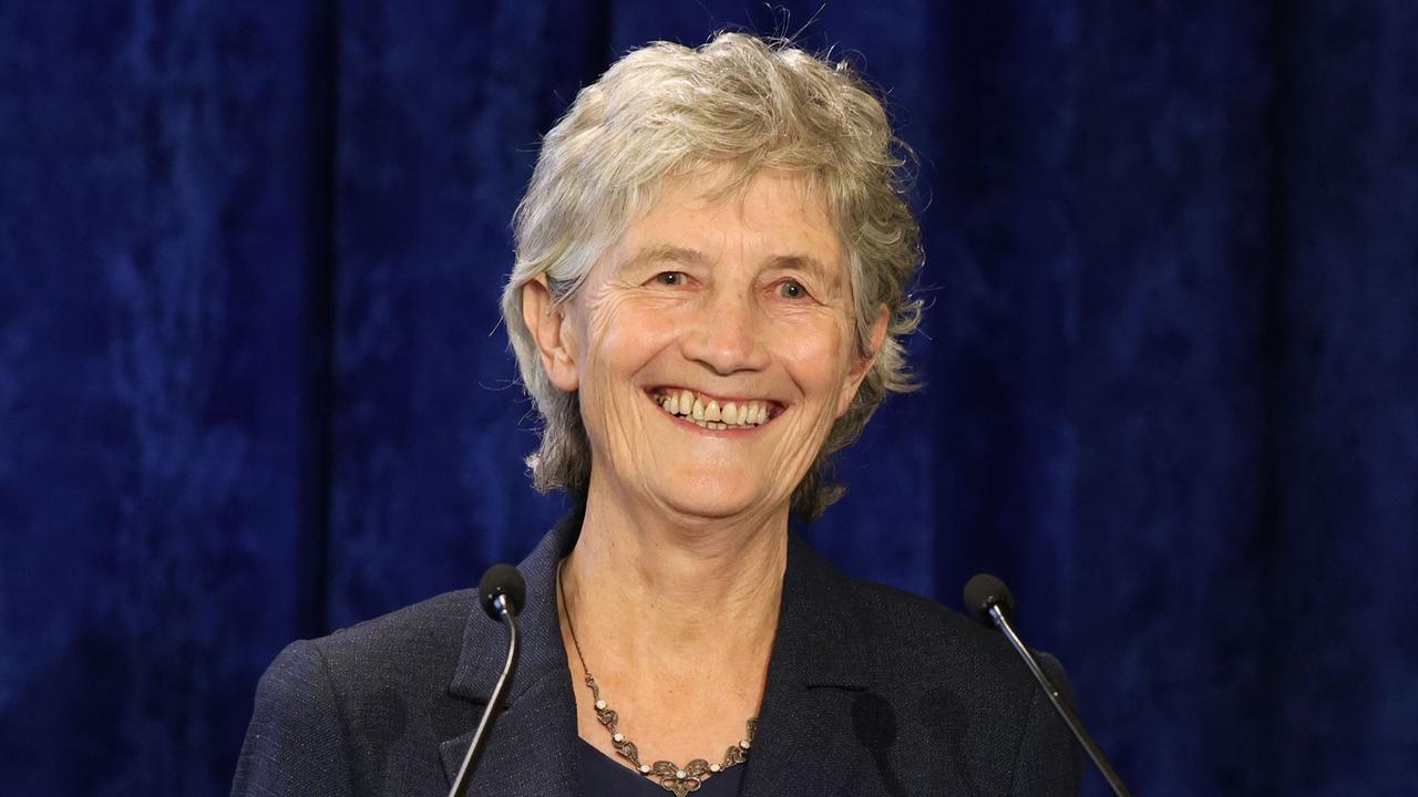 Ireland: Left-wing Catherine Connolly elected president