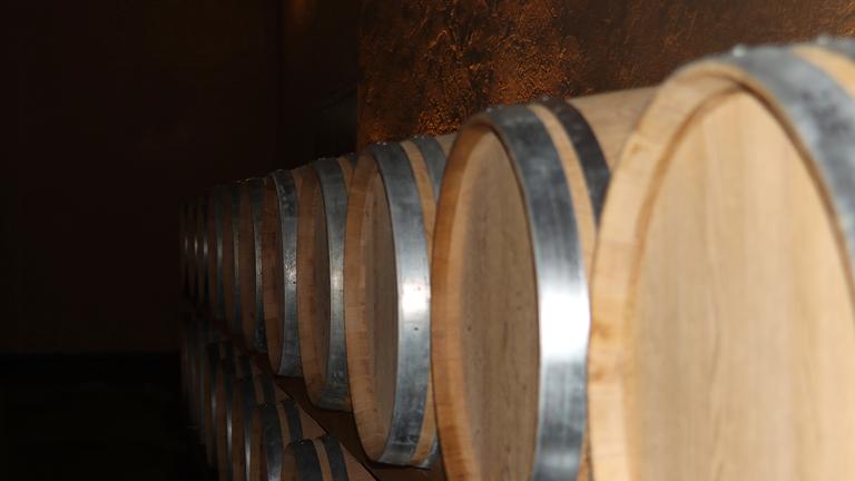 Wein in Eichenfässern