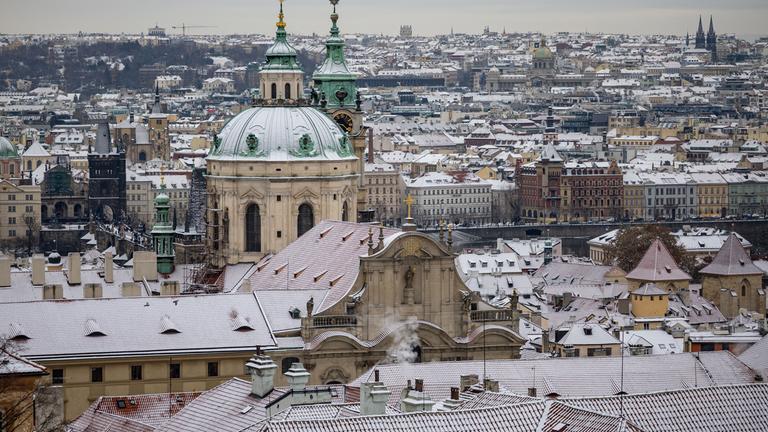 First snowfall of the season in Prague