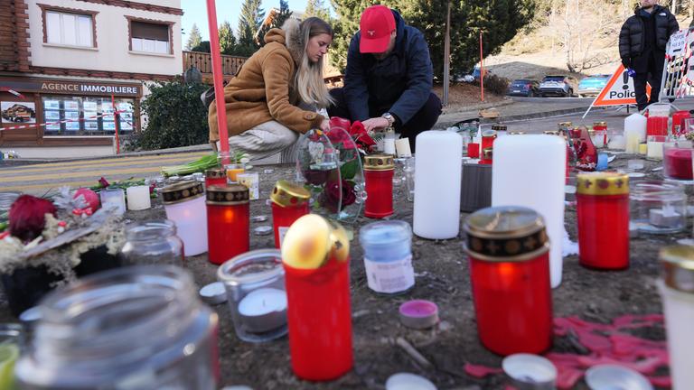 APTOPIX Switzerland Bar Fire