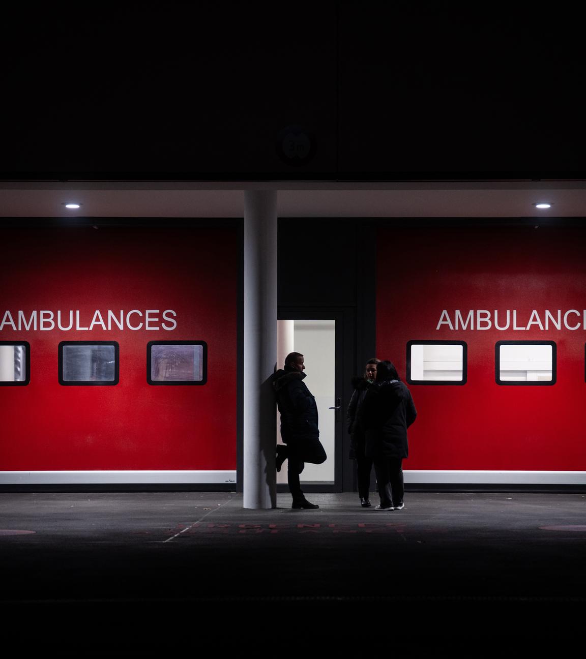 Medical staff inform about bar fire victim's condition at press conference in Lausanne