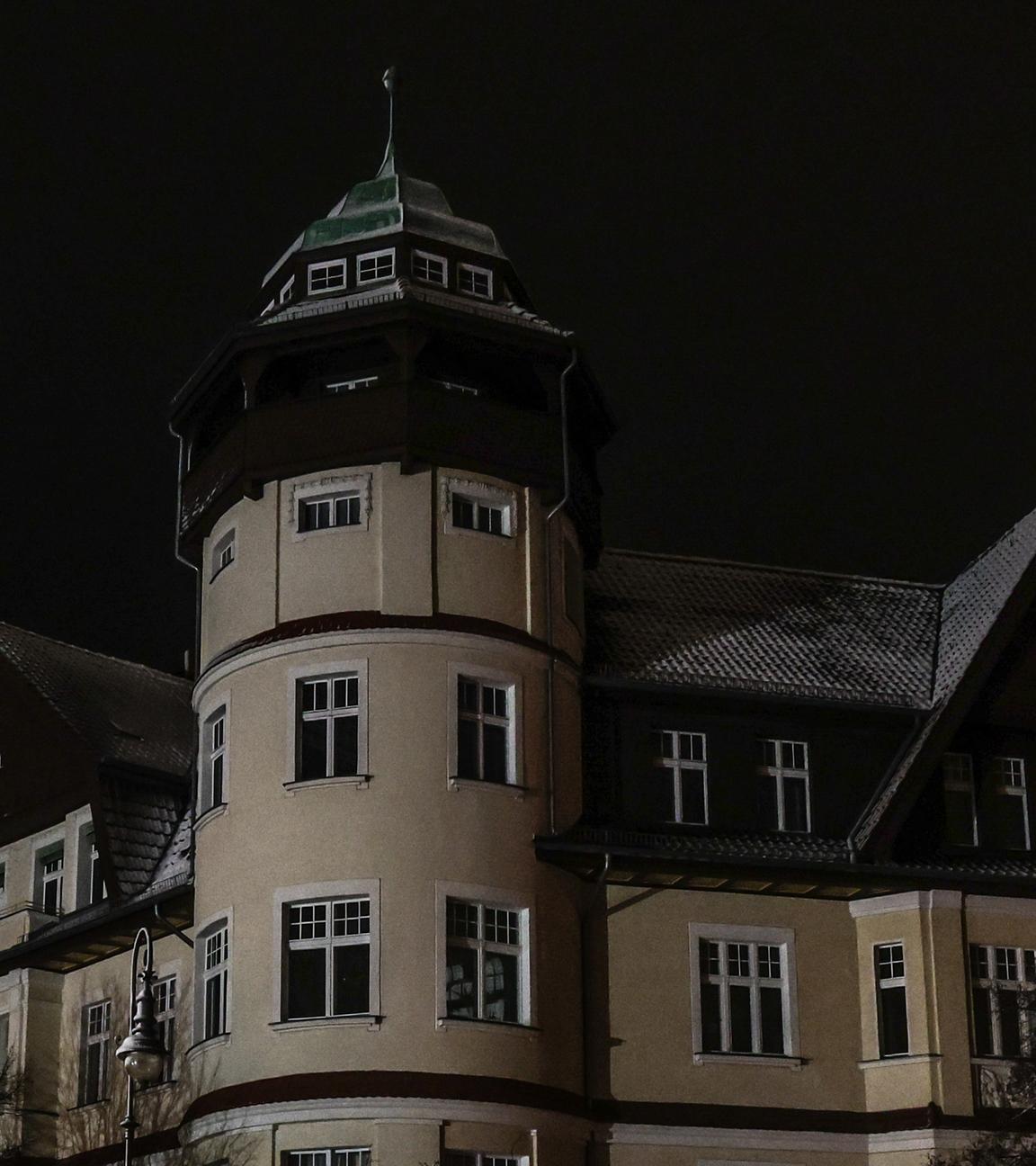 Fire causes widespread Berlin power outage