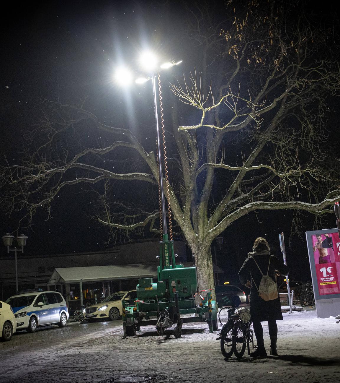 Nach massiven Stromausfall im Südwesten von Berlin ist immer noch alles dunkel