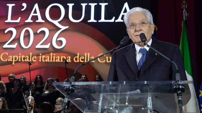 Präsident Mattarella bei der Eröffnungsveranstaltung zur Kulturhauptstadt Italiens in LAquila
