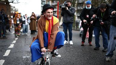 BRITAIN-ENTERTAINMENT-CLOWNS-OFFBEAT