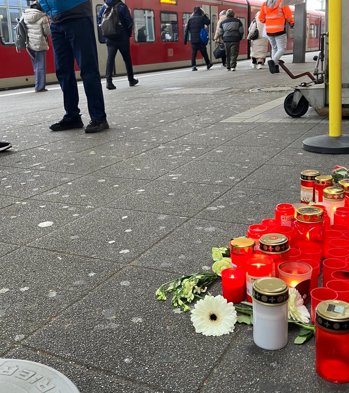 Zugbegleiter stirbt nach Angriff bei Ticketkontrolle