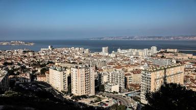 Marseille: Zwischen Glanz und Gewalt