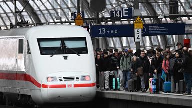 GERMANY-ECONOMY-TRANSPORT-MANUFACTURING-EARNINGS
