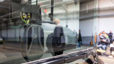 Pilotprojekt von traffiQ gegen Falschparker auf Busstrecken