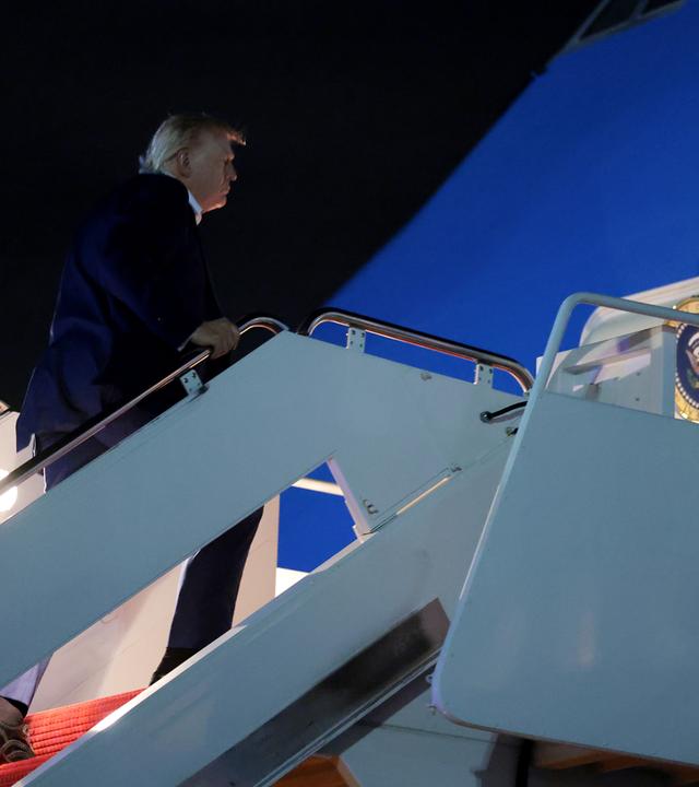 Donald Trump reist zum G7-Gipfel ab