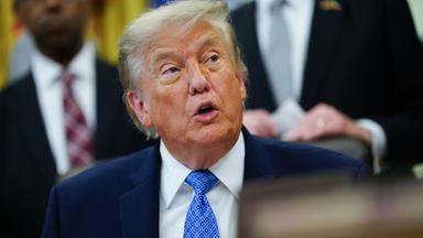 President Trump Speaks On White House Religious Liberty Commission ReportPräsident Trump äußert sich zum Bericht der Kommission