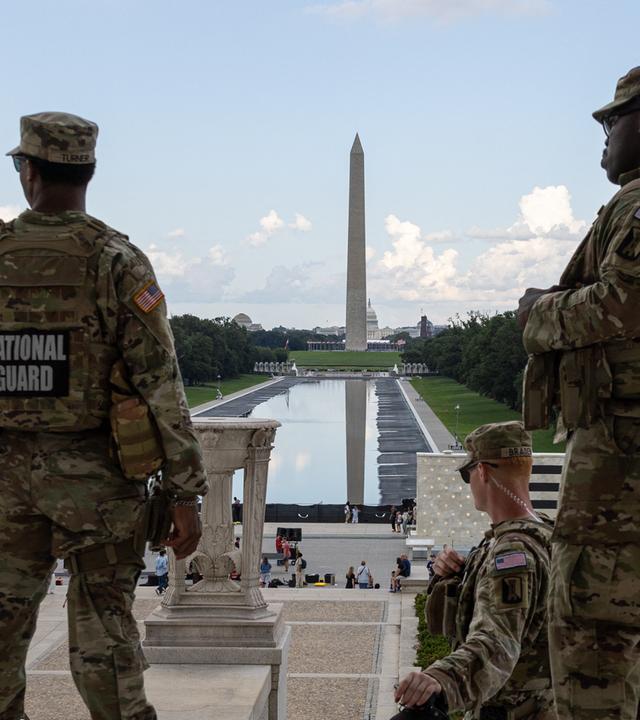 Der Reflecting Pool am Lincoln Memorial in Washington