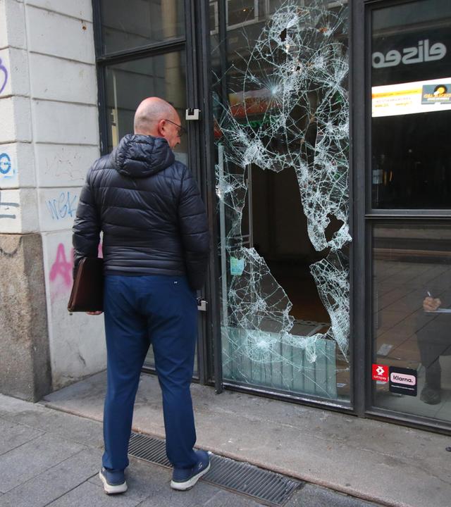 Aftermath of youth riots in Milan