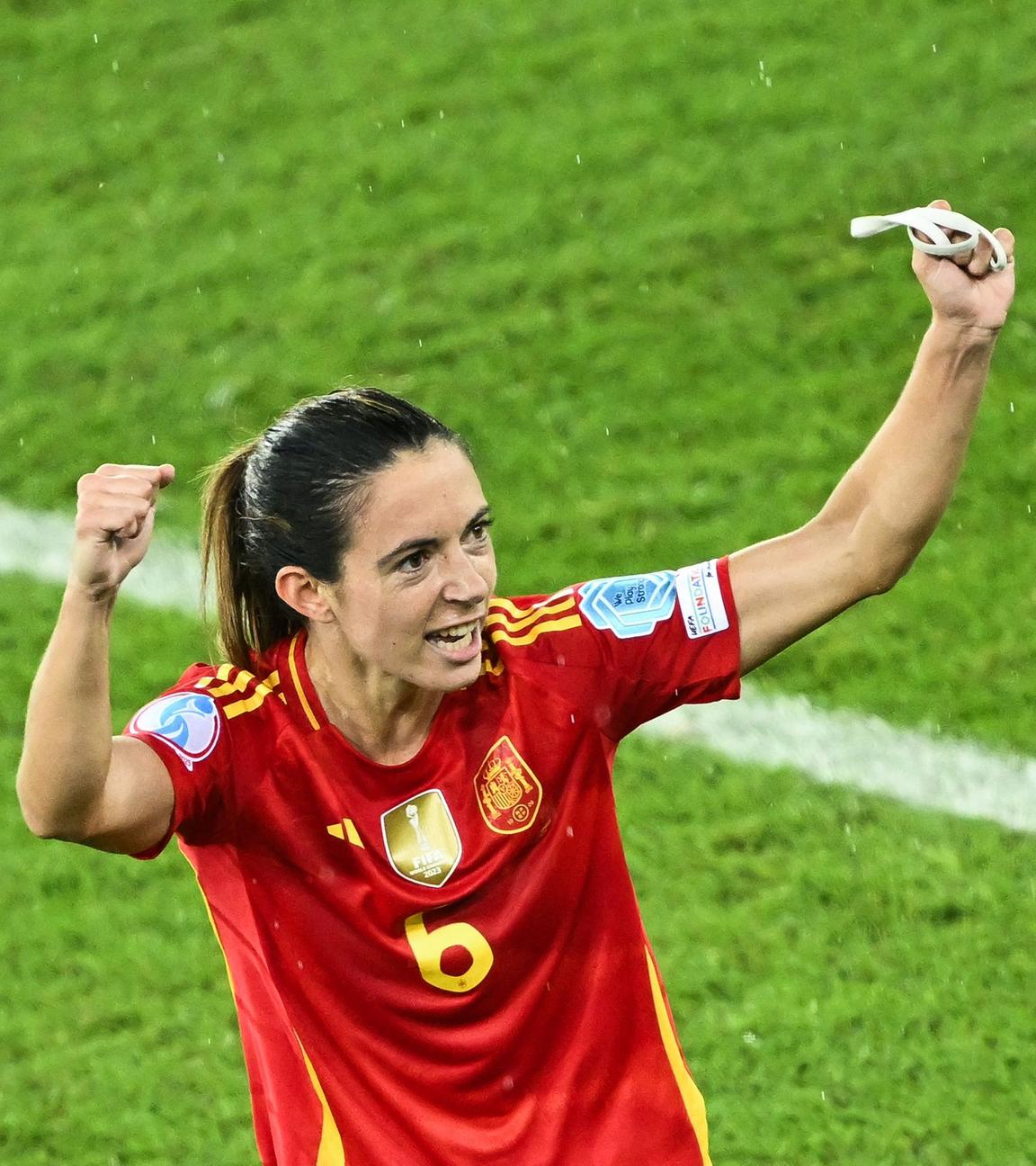 Aitana Bonmati bejubelt im EM-Halbfinale gegen Deutschland ihr Tor.